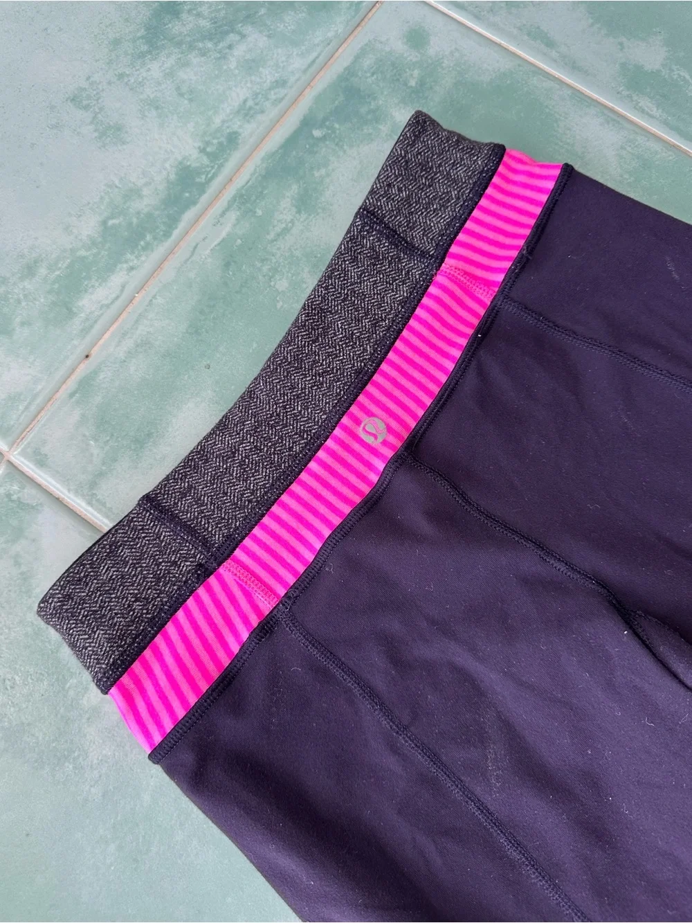 lululemon athletica lululemon black